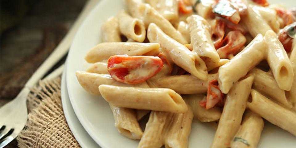 Pasta with Cream Sauce